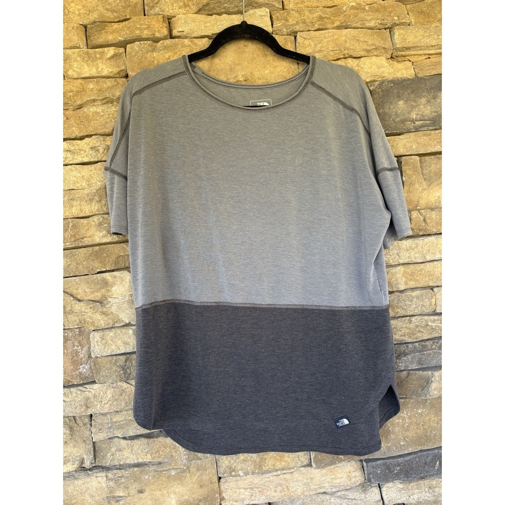 Women's North face Over Size‎ Tshirt Small Color Block